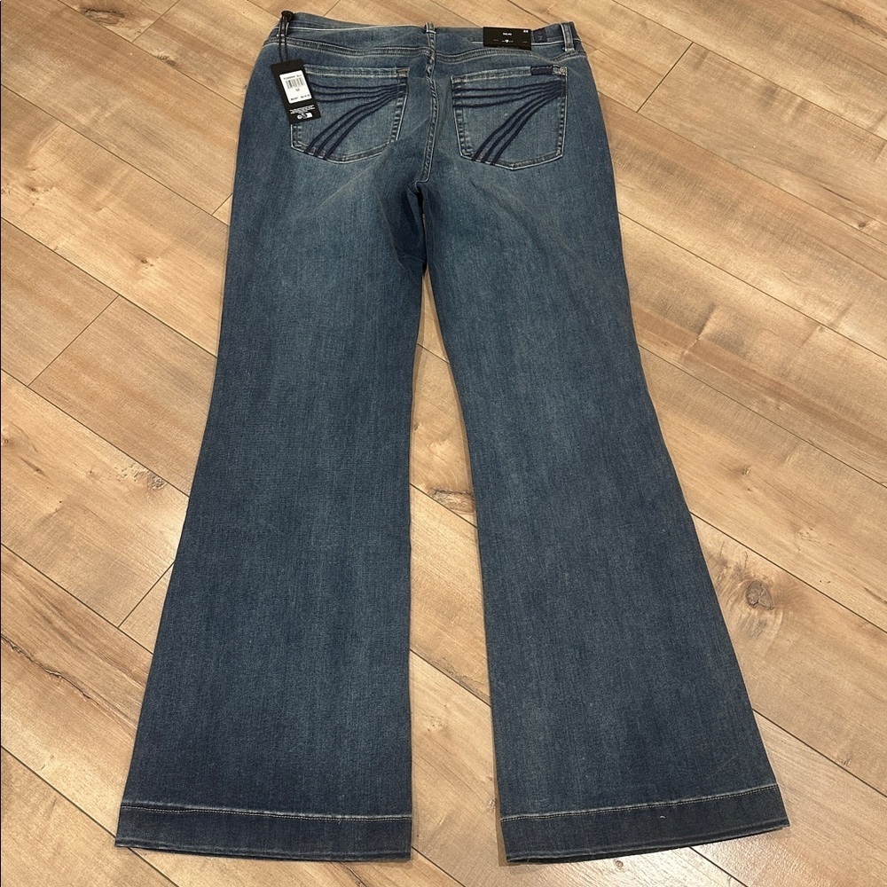 NWT 7 For All Mankind DOJO Flare Jeans Sz 32 - Picture 4 of 11